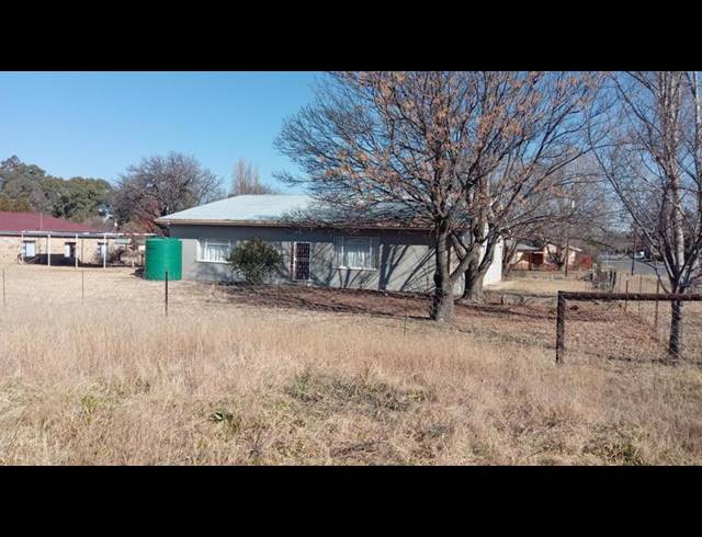 3 BEDROOM HOUSE FOR SALE IN CLOCOLAN